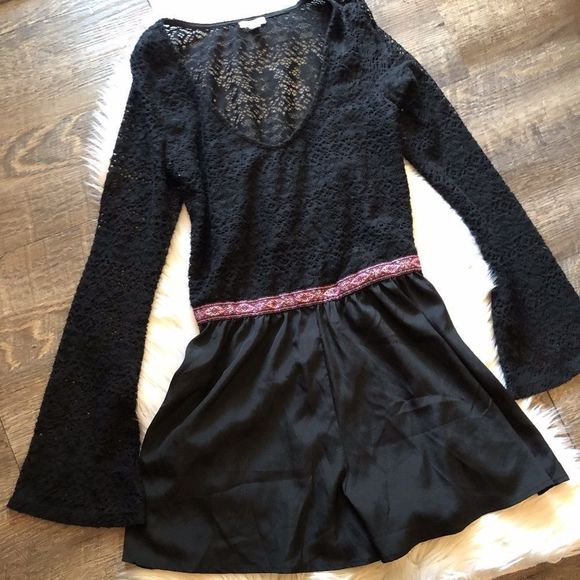 Ecote Urban Outfitters Black Lace Romper - Picture 1 of 6